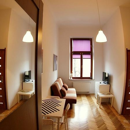 Visitkrak Lejlighed Kraków Værelse billede